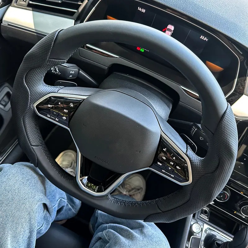 2 pièces, housse universelle r - Car Steering Wheel Cover Anti Slip Breathable avis et prix